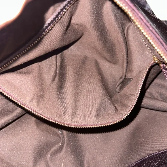 Gucci Bamboo Ring Hobo in Burgundy Metallic Leather - Picture 15 of 17